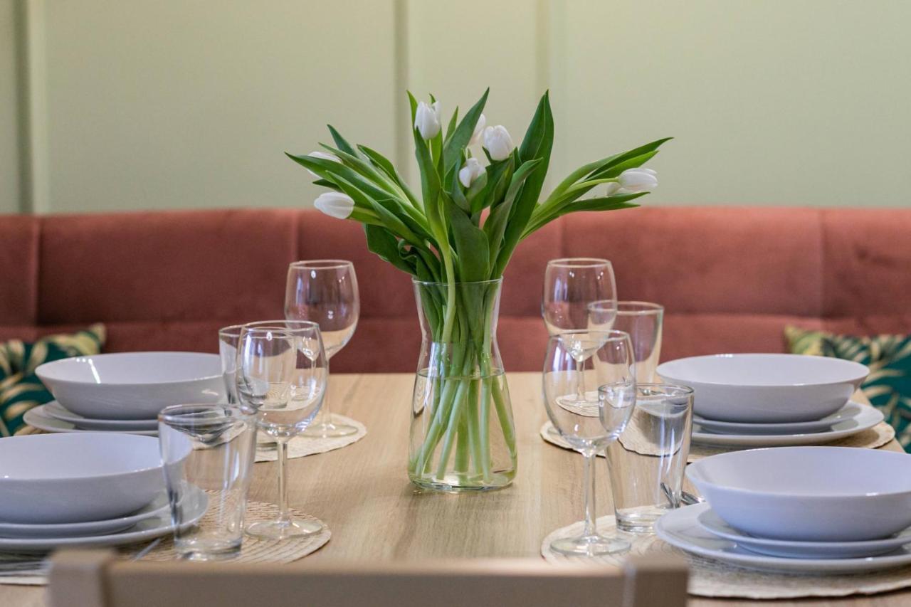 Luxurious Apartment Nadmorskie Tarasy Kolobrzeg By Renters Prestige Екстериор снимка