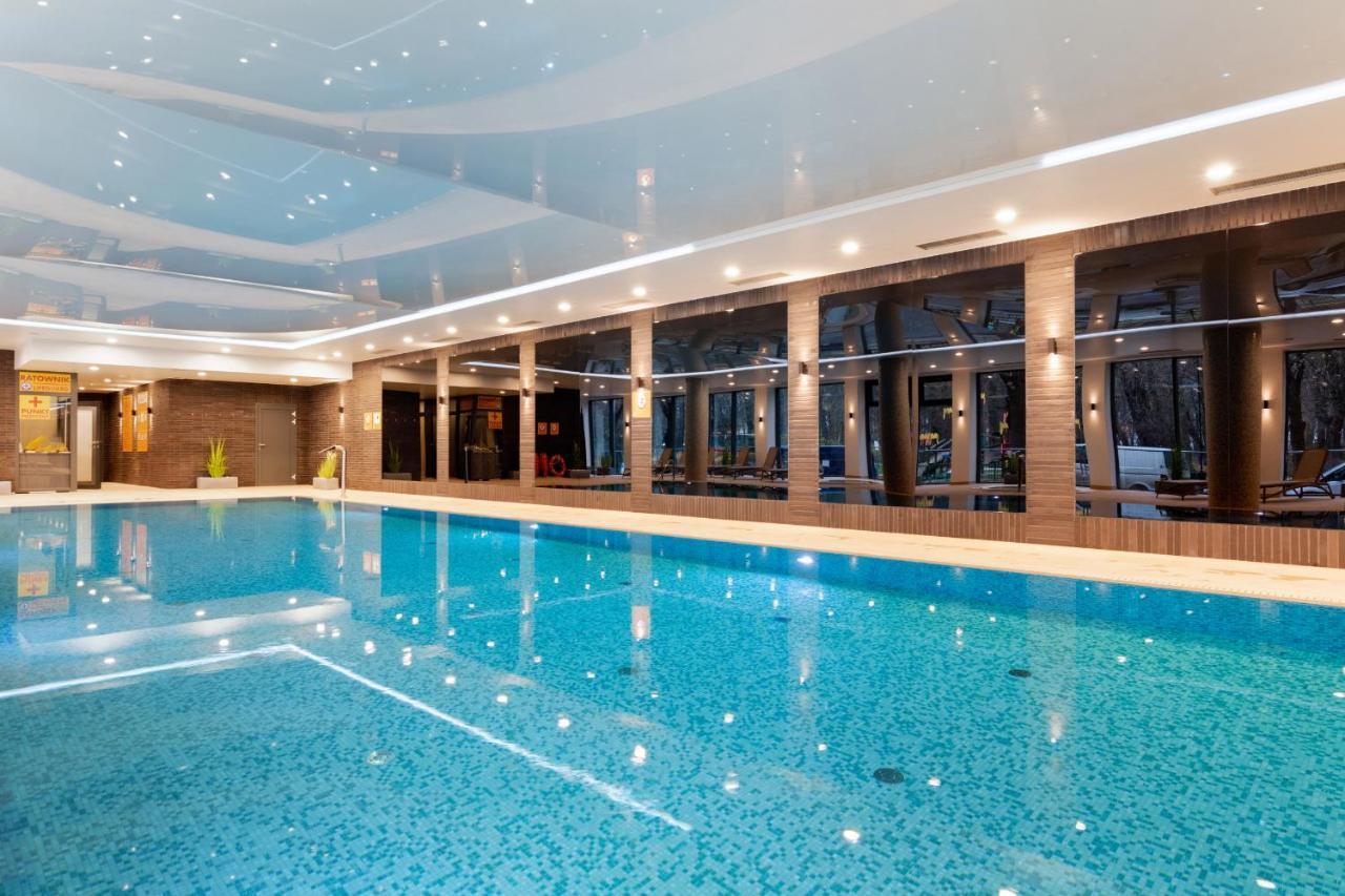 Luxurious Apartment Nadmorskie Tarasy Kolobrzeg By Renters Prestige Екстериор снимка